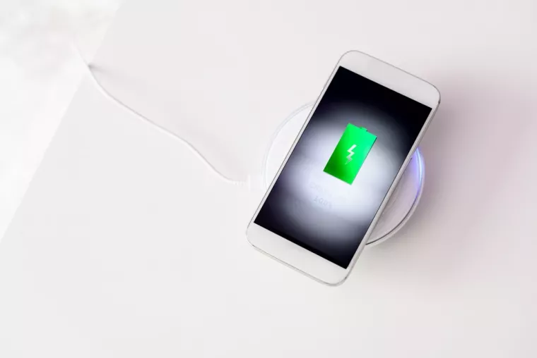 À quel pourcentage changer batterie iPhone ?, Lagnieu, Phone 911